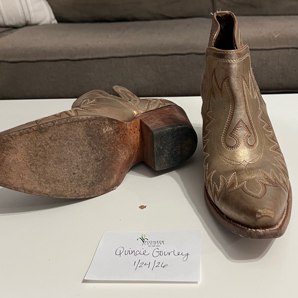 Ariat Dixon Gold Metallic Ankle Boots - Picture 2 of 5